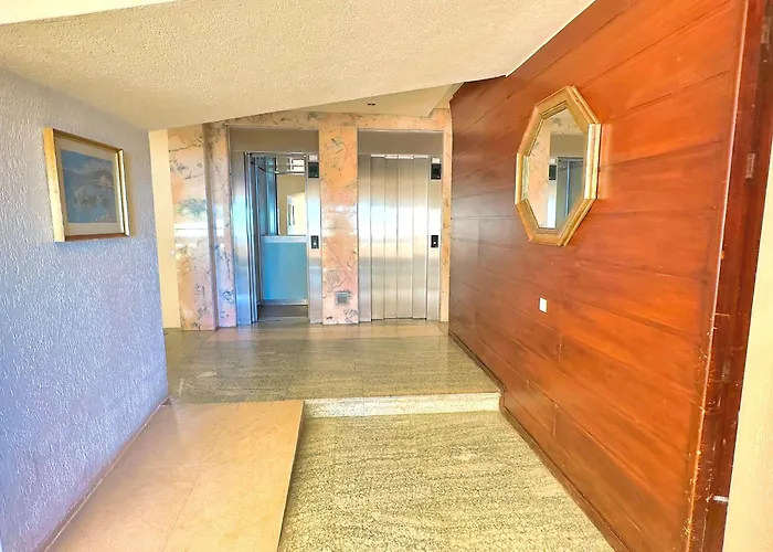 Great Beachfront Center Neptuno Building Ninth Floor